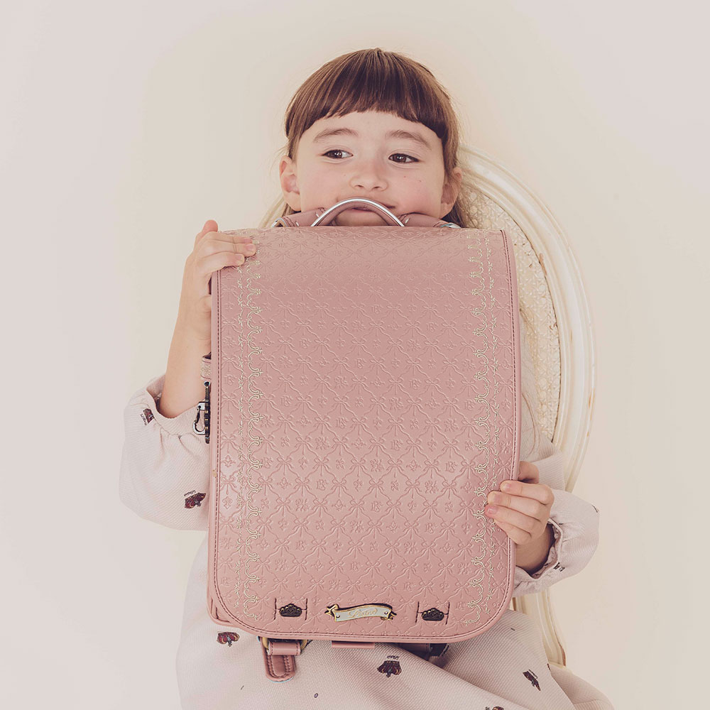 ランドセル ビブリア ヴェールピンク リリコ 古書がモチーフの物語感あふれる女の子ランドセル