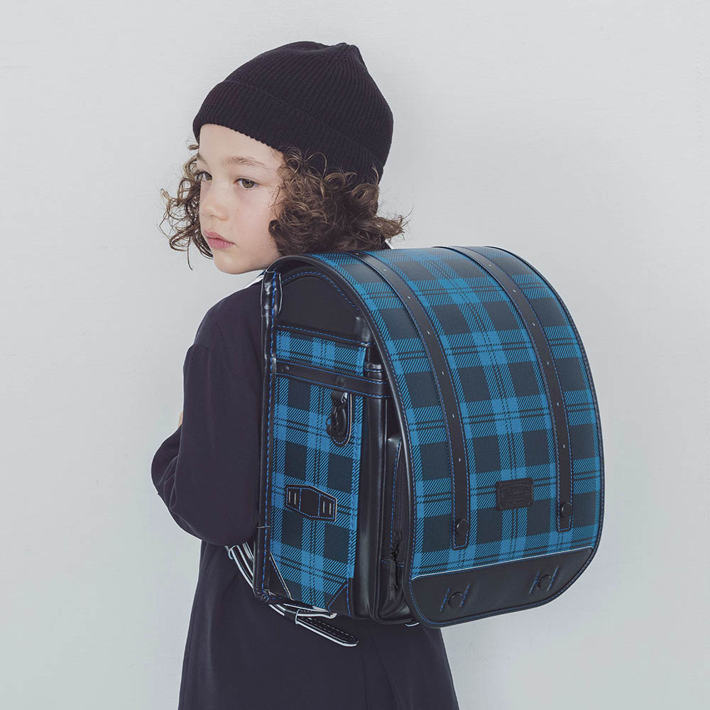 ランドセル CFカスタム CFブルー リリコ チェックの格子が描き出す、モードなスタイルの男の子ランドセル
